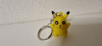 UUSI Pikachu AVAIMENPERÄ