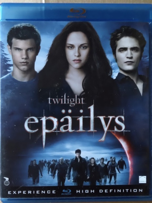 Twilight - Epäilys