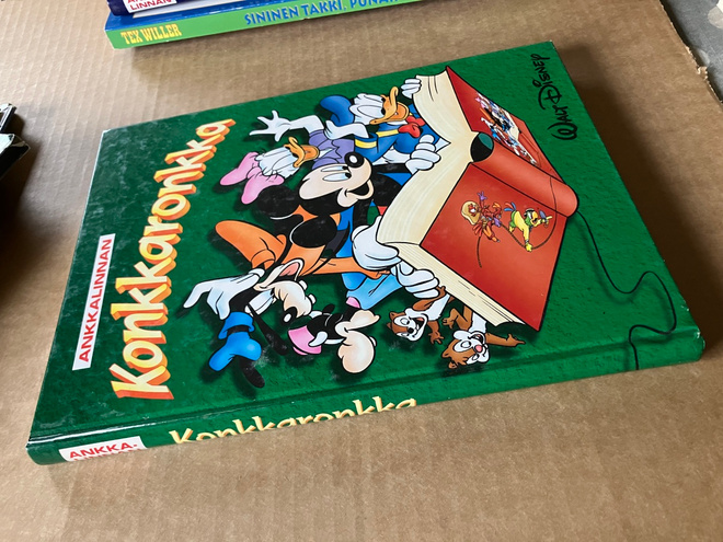 DISNEY ANKKALINNAN KONKKARONKKA HYVÄ