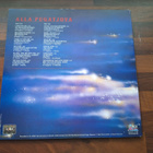 ALLA PUGATJOVA - SOVIET SUPERSTAR . LP - pikkukuva 2