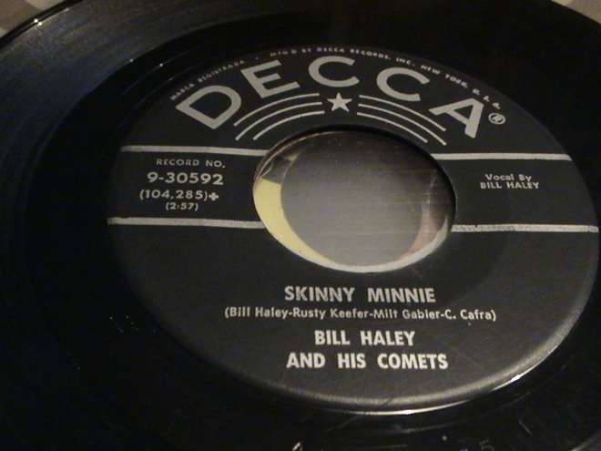 BILL HALEY:DECCA 30592=Kuuntele=