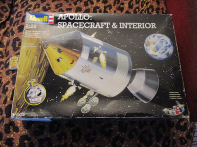 REVELL - APOLLO 11 SPACECRAFT & INTERIOR koko 1:32 koottava
