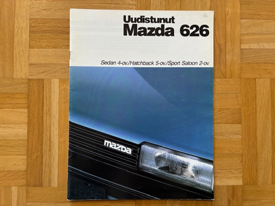 Esite Mazda 626 GC vuodelta 1985 / 1986