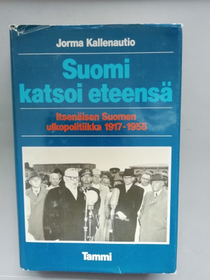 SUOMI KATSOI ETEENSÄ