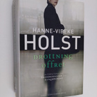 Hanne-Vibeke Holst : Drottningoffret : roman - pikkukuva 1
