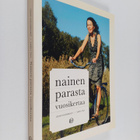 Leena Hausbrandt : Nainen parasta vuosikertaa - pikkukuva 1