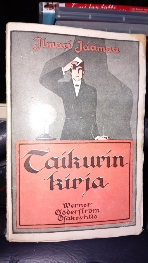 Jäämaa : Taikurin kirja ( SIS POSTIKULU  )