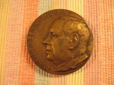 Eemil Luukka1892. 1.X11.1967 mitali.Karjalan kansan puolesta