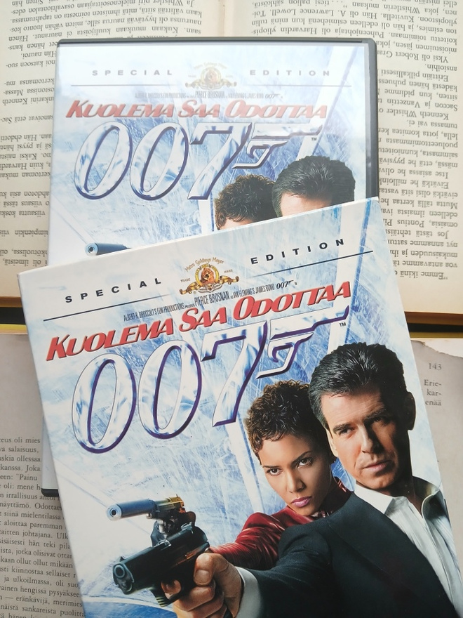 007 • Kuolema saa odottaa (DVD)