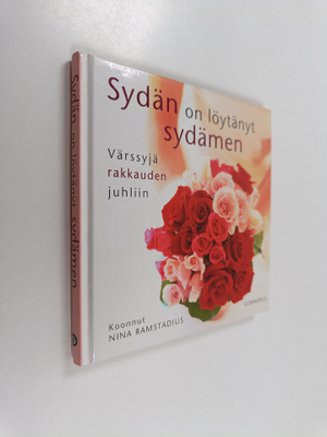 Sydän on löytänyt sydämen : värssyjä rakkauden juhliin
