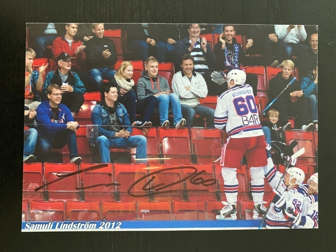 12-13 TUTO Team Issue Iiro Vehmanen nimikirjoituksella Ässät