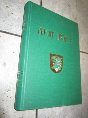 K.V. Åkerblom : Replot historia