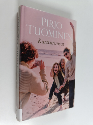Pirjo Tuominen : Kurtturuusut