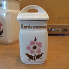 ARABIA MAUSTEPURKKI PUNAKUKKA  KARDEMUMMA - pikkukuva 1