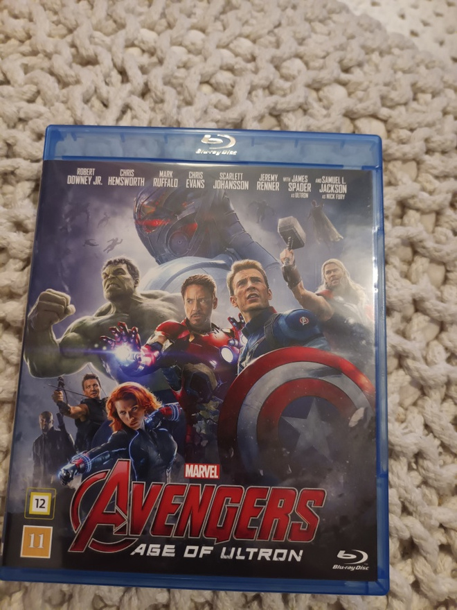 Avengers Age of Ultron bluray. %