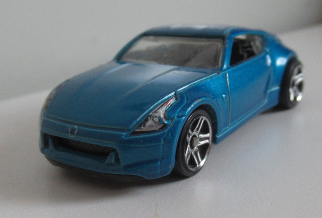 Nissan 370Z pienoismalli