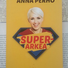 Anna Perho - Superarkea (pokkari) - pikkukuva 1