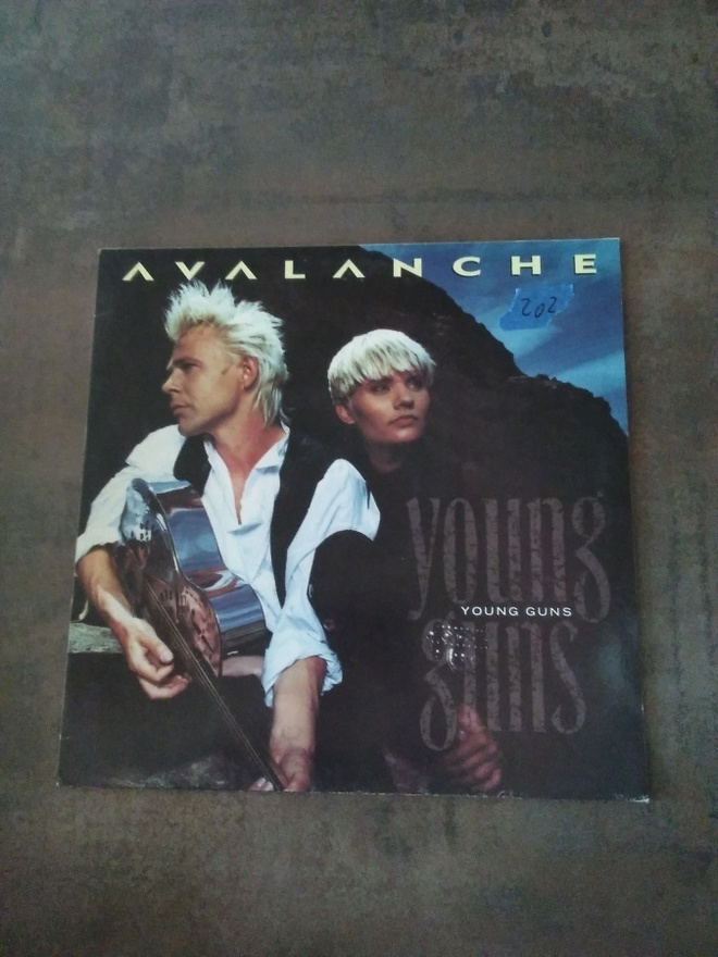 Avalanche - Young Guns