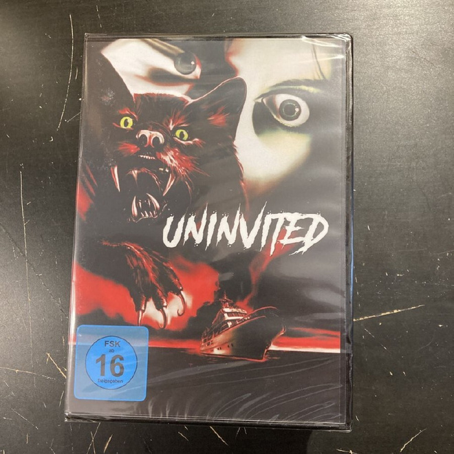 Uninvited - kutsumattomat (1988) DVD (UUSI)