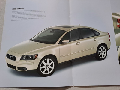Volvo S40 -esite, 2004