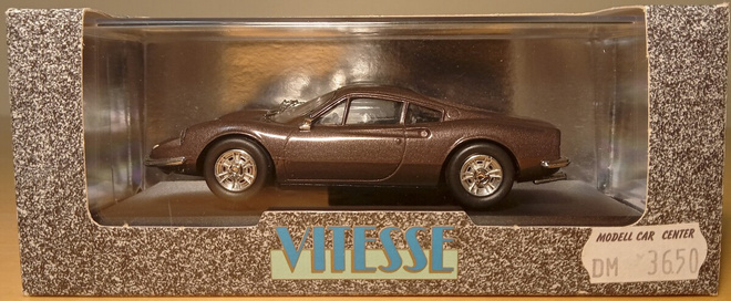 Vitesse Ferrari Dino 206 GT -pienoismalli