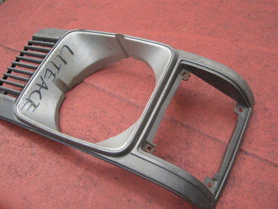 Toyota Liteace ajovalon kehys