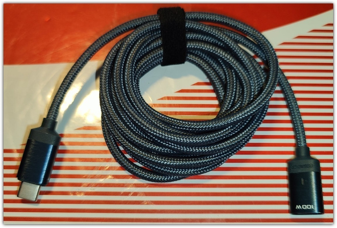 USB C - USB C -data/latauskaapeli magneettiliitäntä 100W/1m