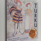 Simo Tuomola : Turun kaupungin selviytymistarina läpi vuo... - pikkukuva 1