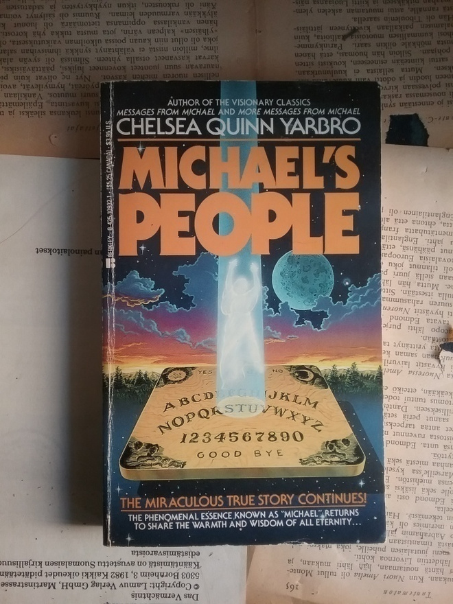 Chelsea Quinn Yarbro - Michael's People (paperback)