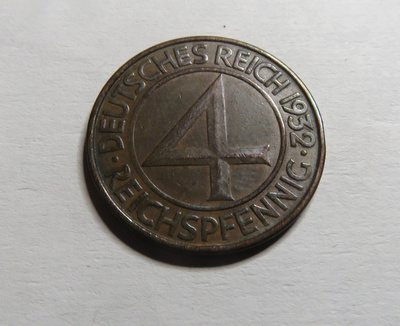Saksa/Weimarin tasavalta 4 pfennig 1932 A