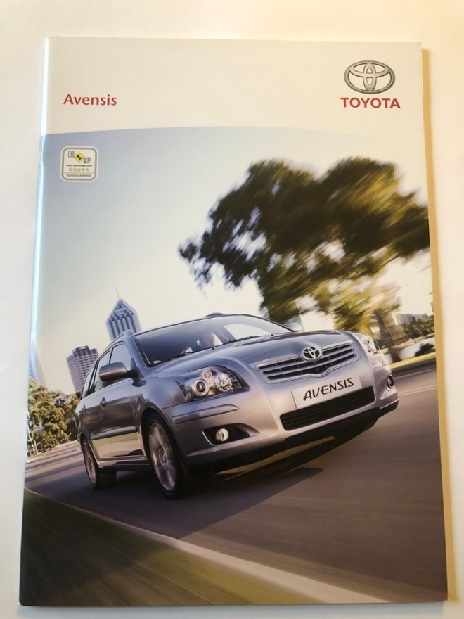 Myyntiesite - Toyota Avensis - 4/2007