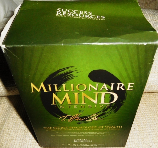Millionaire Mind intensive [2x DVD & 8x CD]
