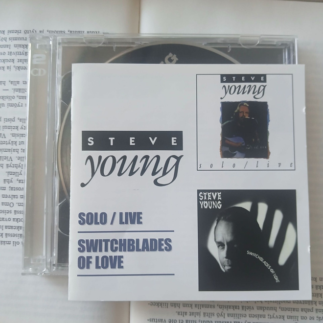 Steve Young - Solo / Live • Switchblades of Love (CD)
