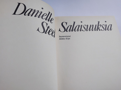 Salaisuuksia - Danielle Steel 1.p (sid.)