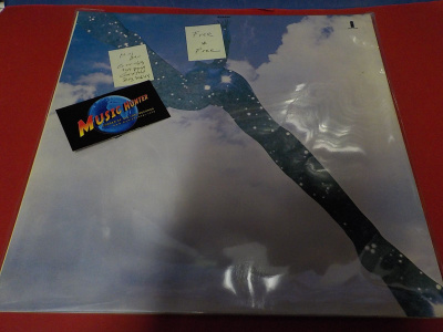 FREE - S/T M-/M- LP