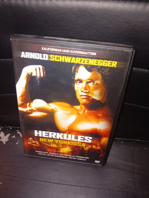 DVD Herkules New Yorkissa  ( SIS POSTIKULU )