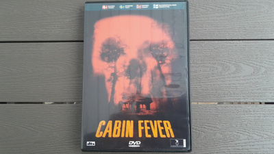 DVD: Cabin Fever (O: Eli Roth 2002)