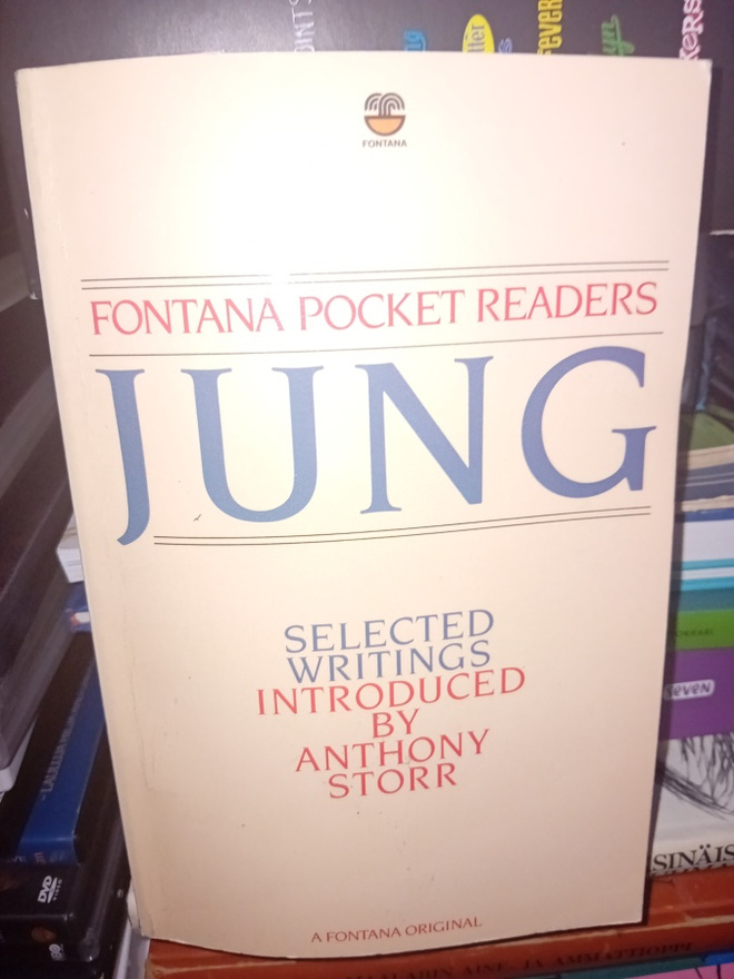 Jung : Selected writings ( SIS POSTIKULU  )