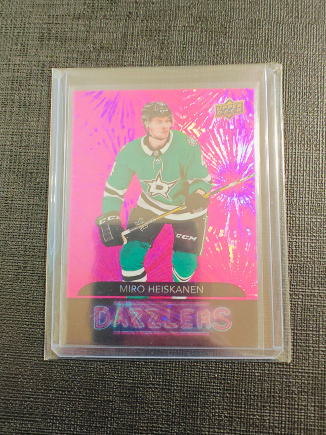 Miro Heiskanen - 20-21 UD Dazzlers Pink
