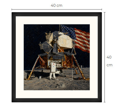 Uusi Apollo 11 art print kehystetty 40 cm x 40 cm