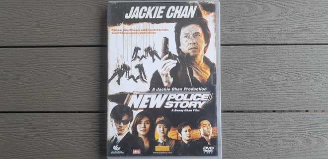 DVD: New Police Story (Jackie Chan 2004)
