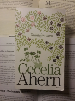 Cecilia Ahern - Valintojen vuosi (pokkari)