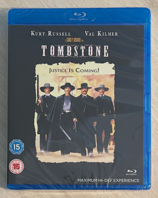 Kaupunki nimeltä Tombstone (1993) Kurt Russell (UUSI)