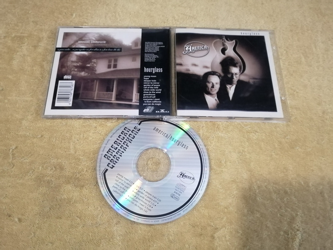 AMERICA - Hourglass CD