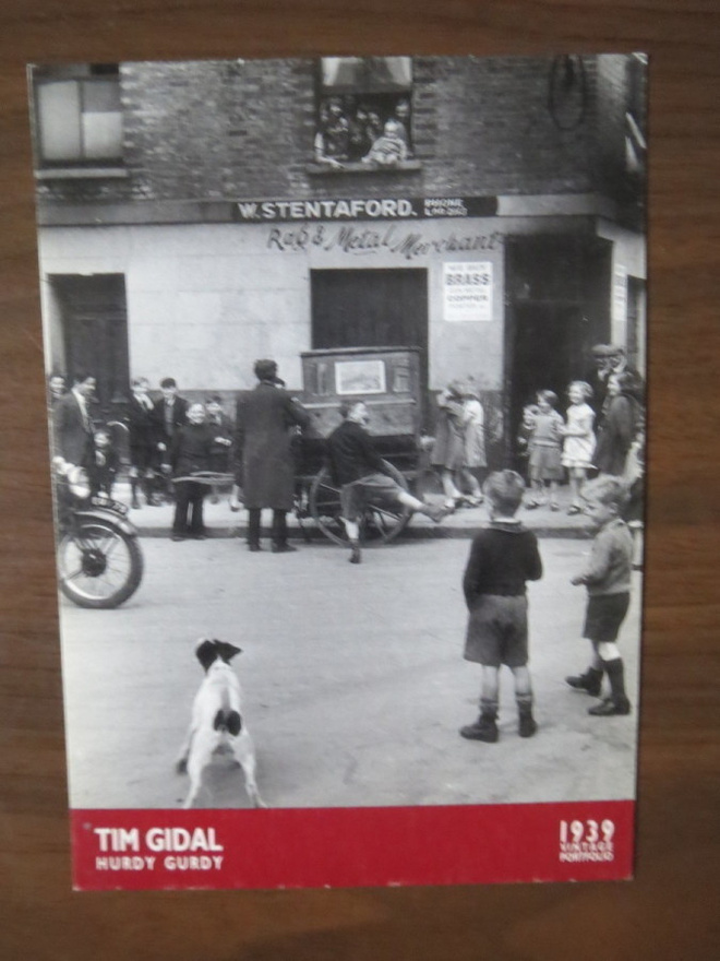 Tim Gidal: Hurdy Gurdy 1939 valokuvakortti