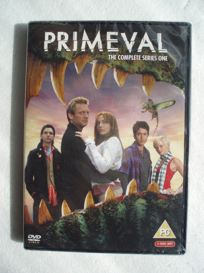 Primeval - Uhka menneisyydestä kausi 1 DVD