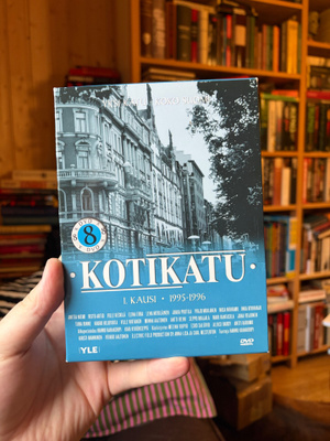 Kotikatu kausi 1 dvd boksi