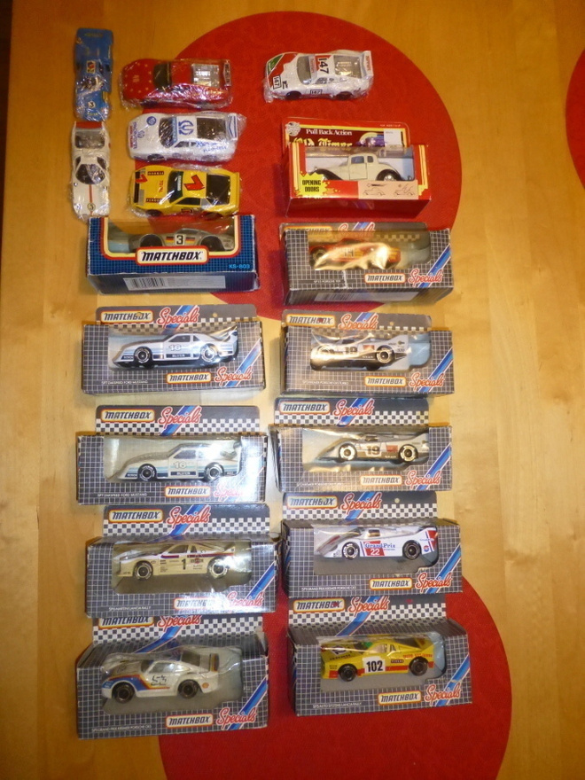 Matchbox specials 1:40 metalliset pikkuautot 18kpl