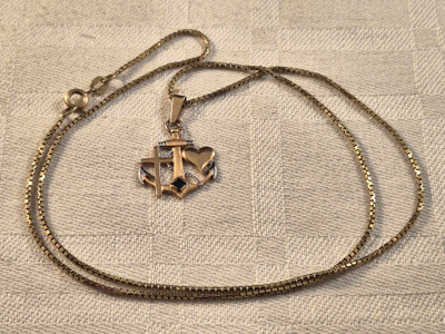 Usko-toivo-rakkaus + ketju, 14K, 50 cm, 22x18 cm