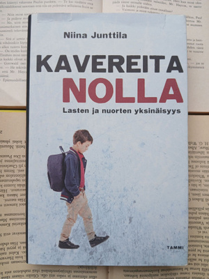 Niina Junttila - Kavereita nolla (sid.)